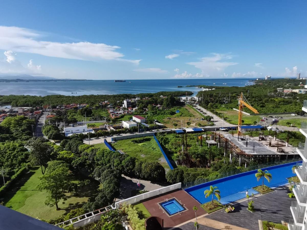 Mactan Newtown Cebu Affordable Suite! Lapu-Lapu City Eksteriør billede