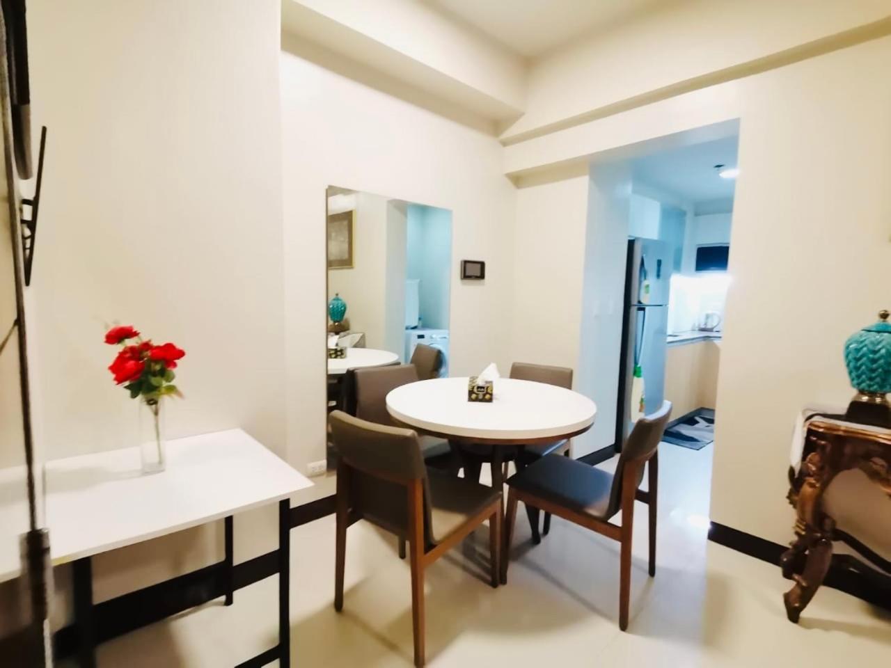 Mactan Newtown Cebu Affordable Suite! Lapu-Lapu City Eksteriør billede